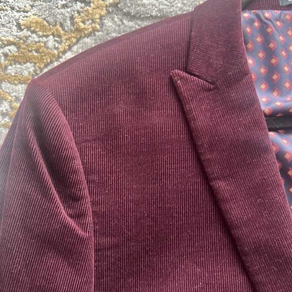 Express Extra Slim Semi-Velvet Suit - Picture 2 of 5